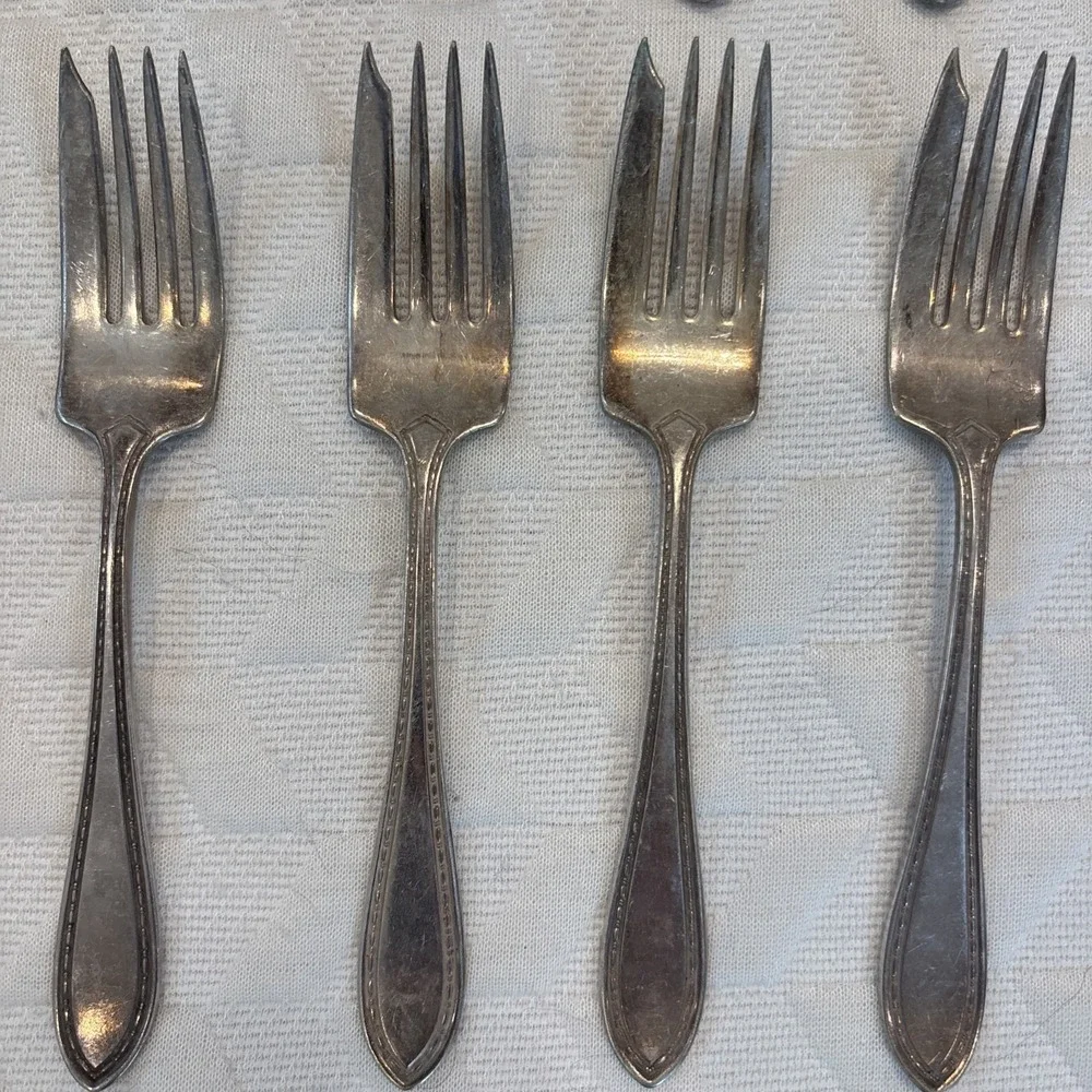 Vintage R Wallace Sectional Flatware Fork Lot (10)Dinner Forks Salad/Fish Forks